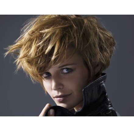 Il taglio corto effetto «appena alzata»