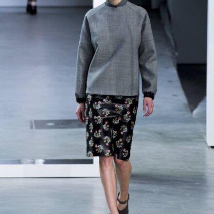 1 modella, 2 acconciature