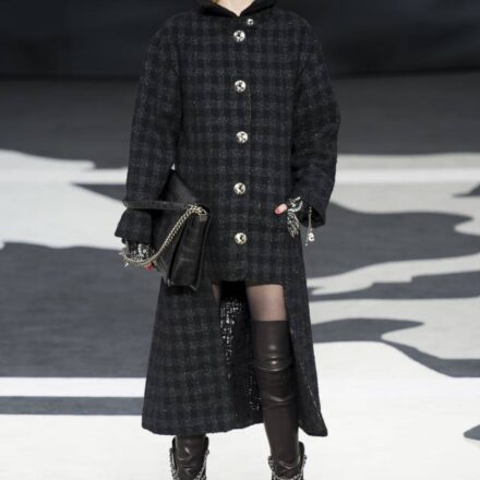 Quale acconciatura di tendenza per un effetto ringiovanente?