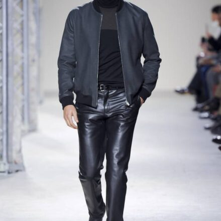 Uomo: il taglio corto disordinato