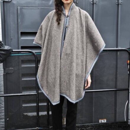 Realizzare una treccia laterale voluminosa: Streetstyle