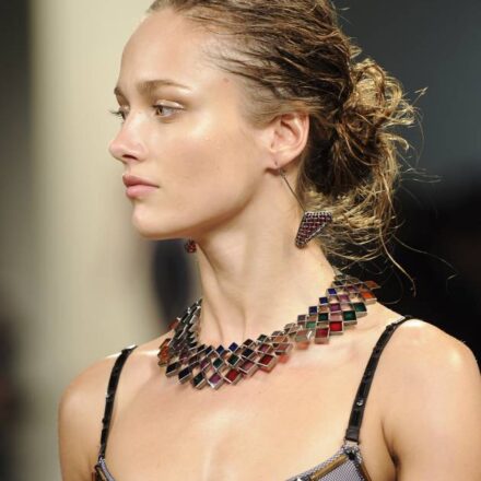 Quale pettinatura scegliere con i capelli bagnati?