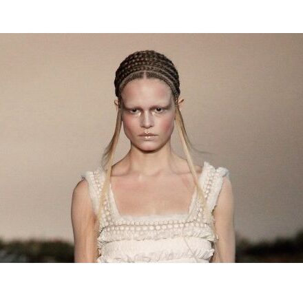 Il casco di capelli, dalle passerelle alla vita di tutti i giorni?