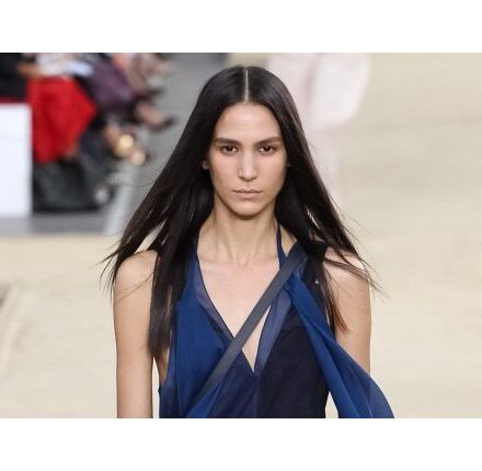 L’ultra liscio: l'effetto di riferimento per i capelli lunghi