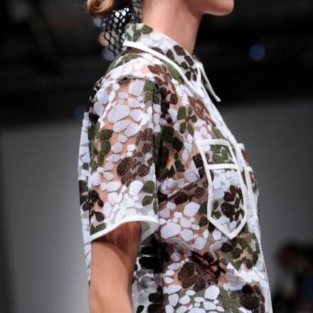 La rete fra i capelli, tendenza delle sfilate