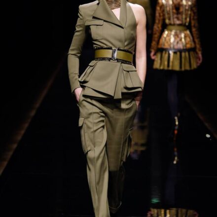 3 pettinature da abbinare ai miei orecchini oversize