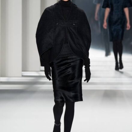 Il colbacco sullo chignon, dalle passerelle alla vita di tutti i giorni?