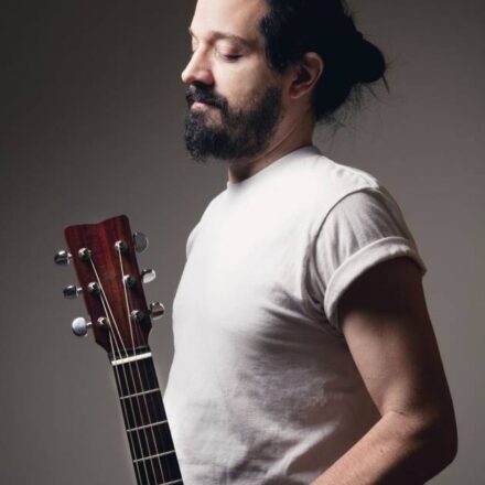 Tendenza capelli uomo: il man bun