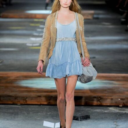 La mezza coda hippie