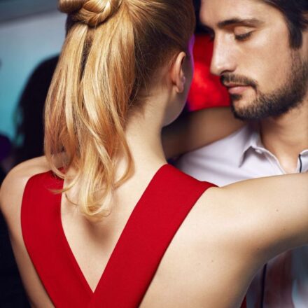 Il falso chignon fa scalpore