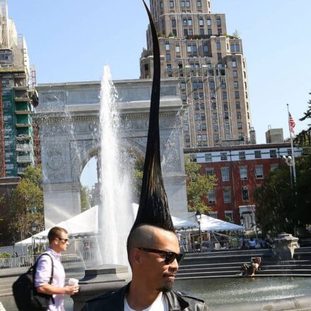 La più alta cresta di capelli misura 1 metro e 13 cm!