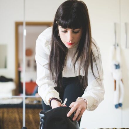 Capelli sempre perfetti: cosa mettere nella trousse