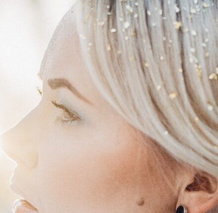 Tendenza 2017: le "glitter roots"