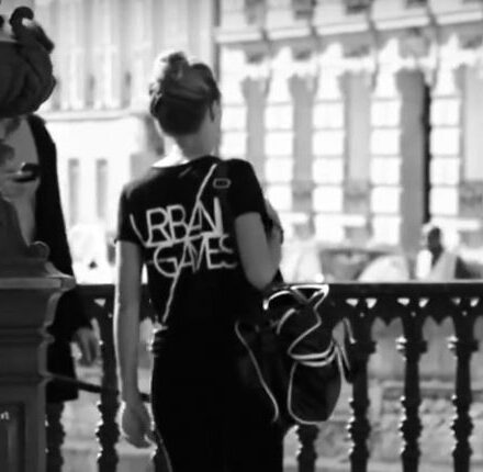 Come realizzare uno chignon rock