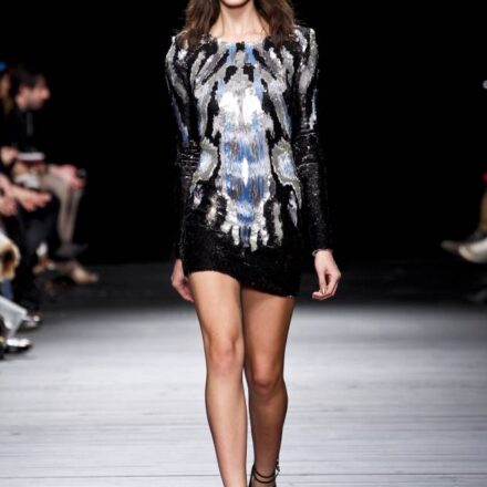 Come pettinarti quando vuoi lasciare crescere la frangia