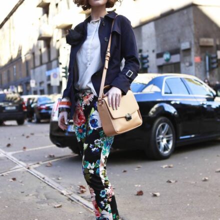 Streetstyle: Il carré riccio per uno stile rock