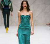 Realizzare un'acconciatura wavy senza ferro arricciacapelli