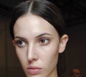 Realizzare uno chignon doppio