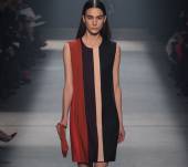 I capelli appiattiti dietro le orecchie: il parere dell’esperto