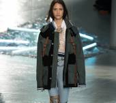 Le sopracciglia con accessori: osiamo?