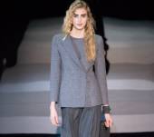 I capelli mossi con onde retrò