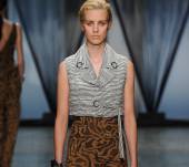 3 punti a vantaggio delle donne coi capelli corti