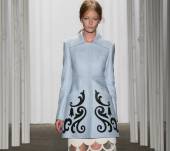 Come adottare una coda di cavallo anni ’60?