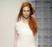 La coda di cavallo spettinata: must-have