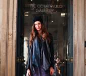 Streetstyle: capelli lunghi + berretto, l'accostamento giusto