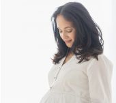 Come prendersi cura dei capelli durante la gravidanza