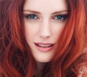 Ci lasciamo conquistare dal rosso fiammante?