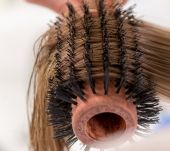 3 hairstyle facili da realizzare con il phon