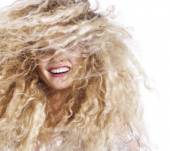 I capelli ricci e super voluminosi