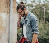 Uomo: 3 idee di styling per i capelli medi